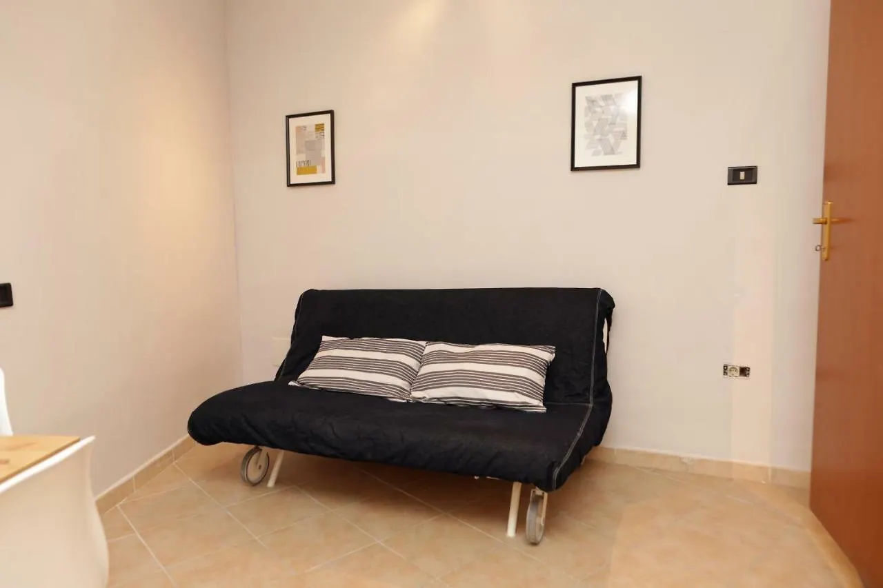 Hashtag Cuore Di Napoli Apartment 0*, Naples