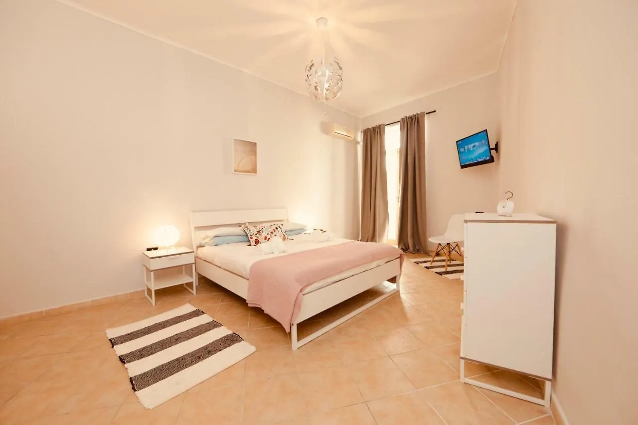 Hashtag Cuore Di Napoli Apartment  Naples